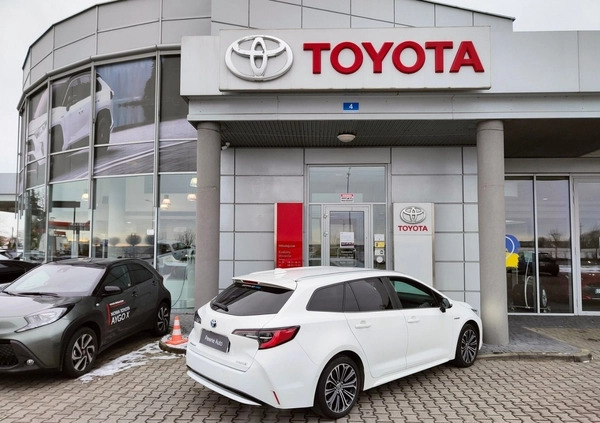 Toyota Corolla cena 89900 przebieg: 150397, rok produkcji 2020 z Chełmno małe 191